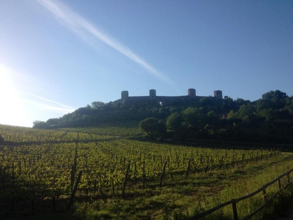 Monteriggioni Castello Villa Exteriör bild